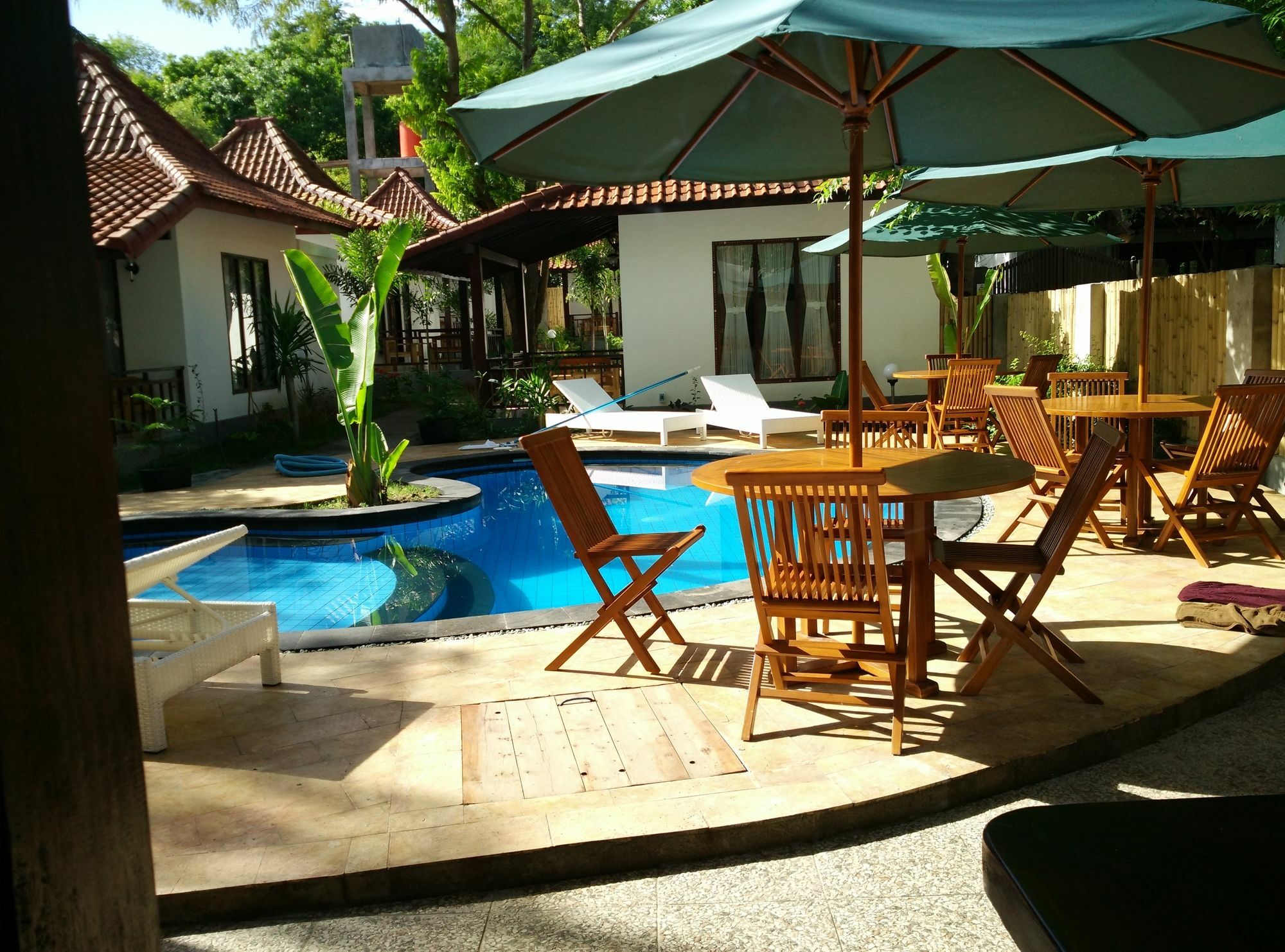 Banana Leaf Resort Гили Траванган Экстерьер фото